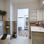 Prora - Strandkorb Am Strand Und Waschmaschine - Duenenterrasse Apartman Binz